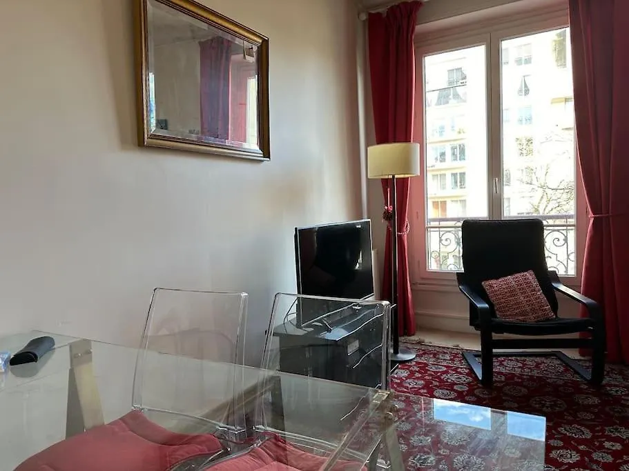 Lumineux Appartement De 47M2 Dans Le 17Eme Paris Apartment